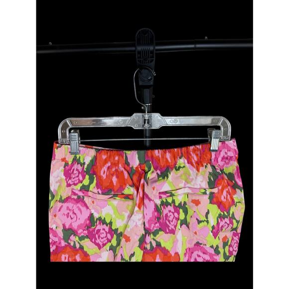 Isaac Mizrahi Live! Petite 24/7 Stretch Bermuda Shorts Pink Floral 10 Petite - Picture 2 of 9